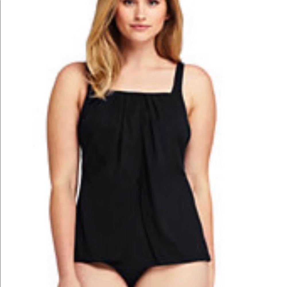 Lands’ End Flyaway Tankini Top